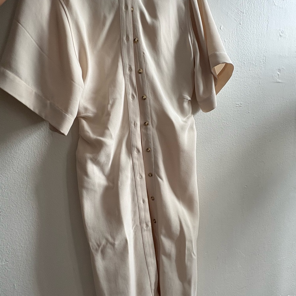 H&M Off-White Collared Dress with buttons, never worn